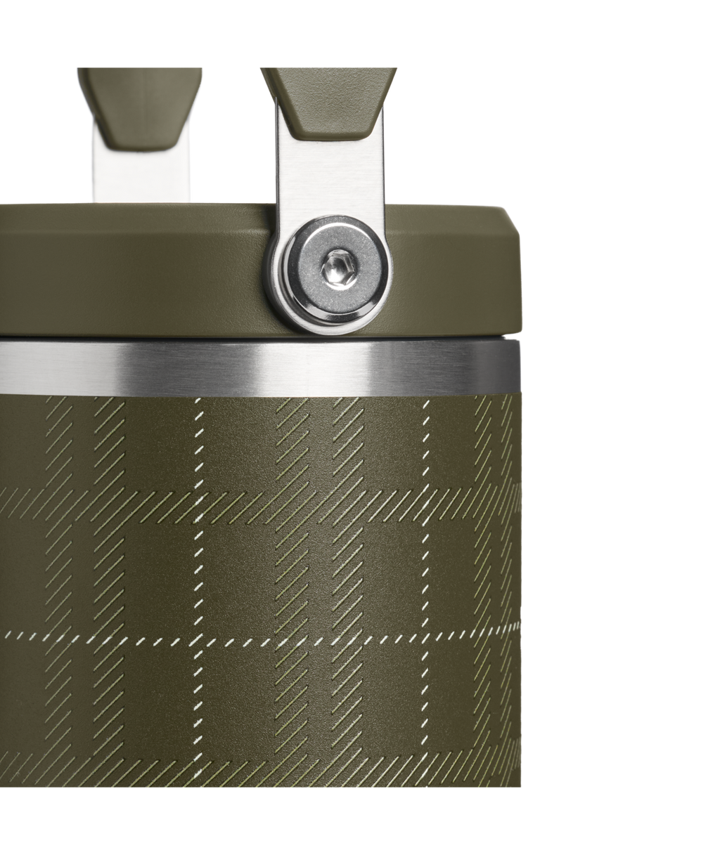 THE ICEFLOW™ FLIP STRAW 2.0 TUMBLER