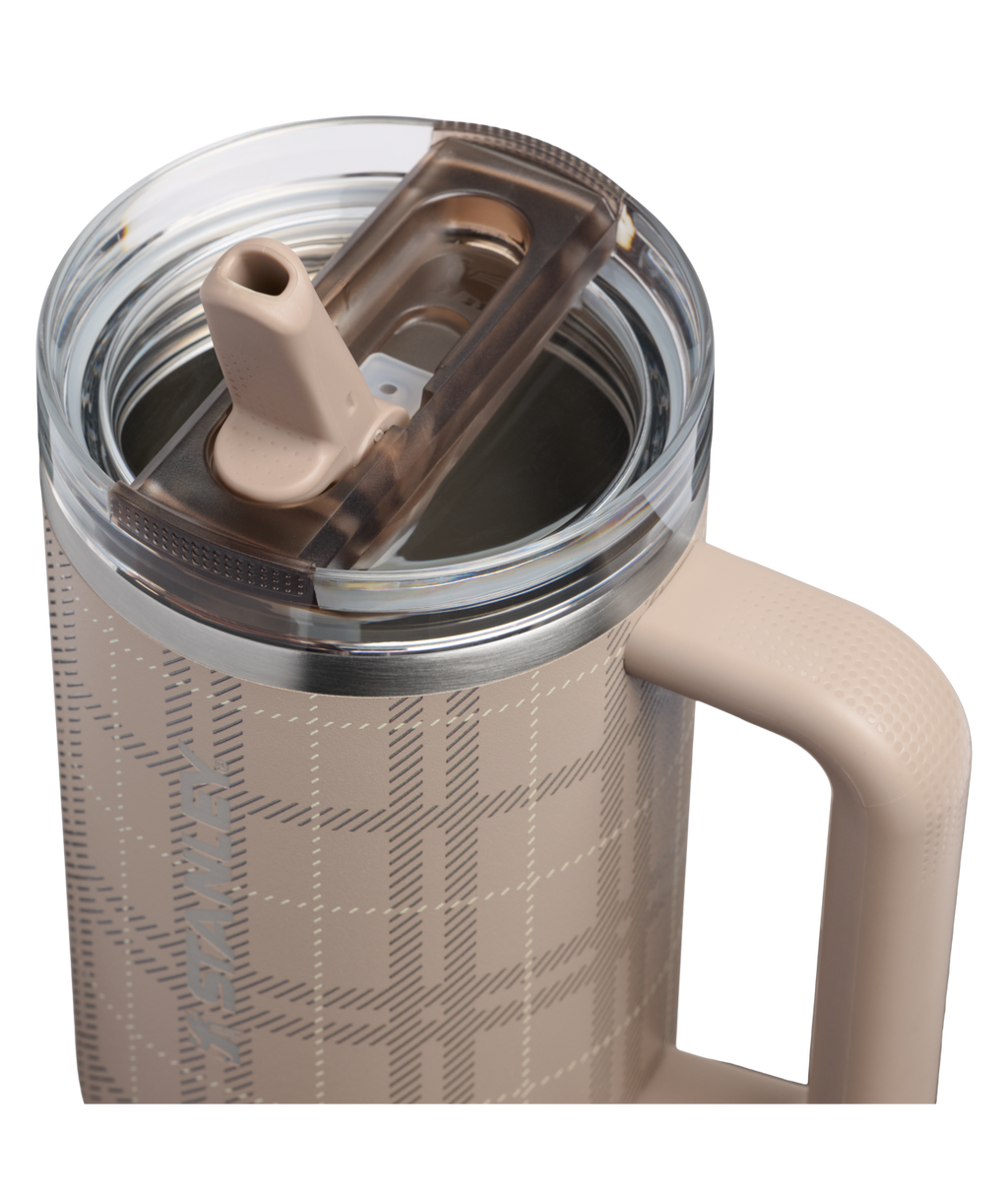 THE QUENCHER PROTOUR FLIP STRAW TUMBLER